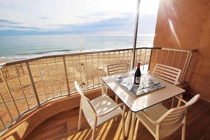 Apartamento Europa Primera Linea De Playa Guardamar Apartamento Guardamar del Segura Exterior foto